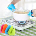 Dotted Style Food Grade Silicone Heat-Resistant Mini Oven Mitts Gloves for Kitchen Cooking and Baking Multi-Color