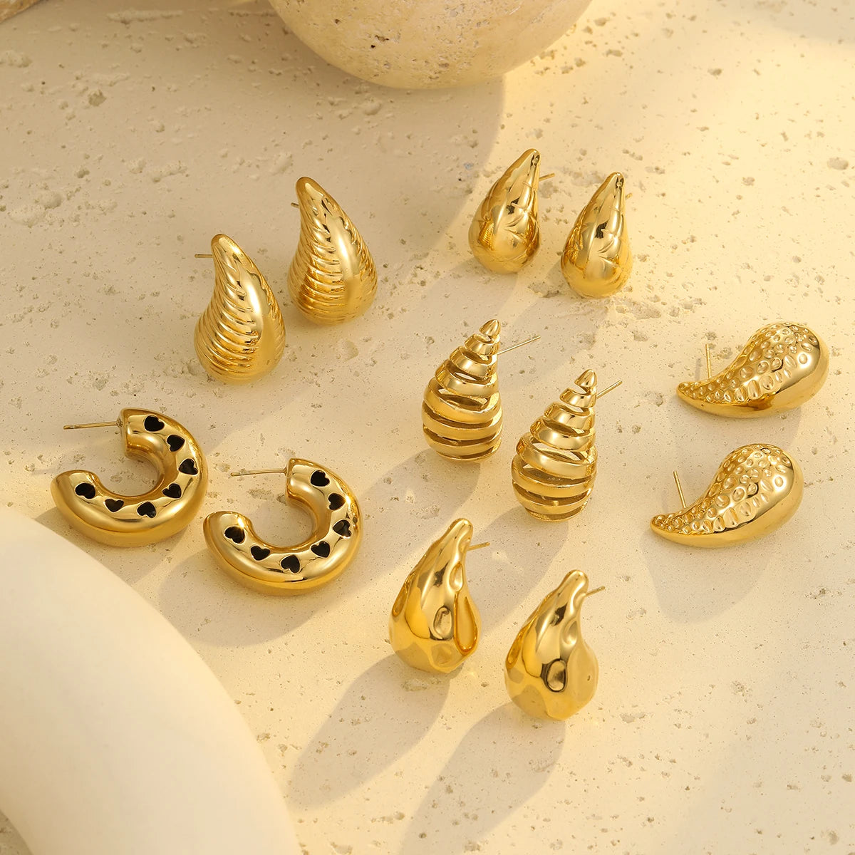 Trending Products New Arrivals Stainless Steel Luxury Spiral Tear Drop Earrings Women 18k Gold Plated Earrings for Girls