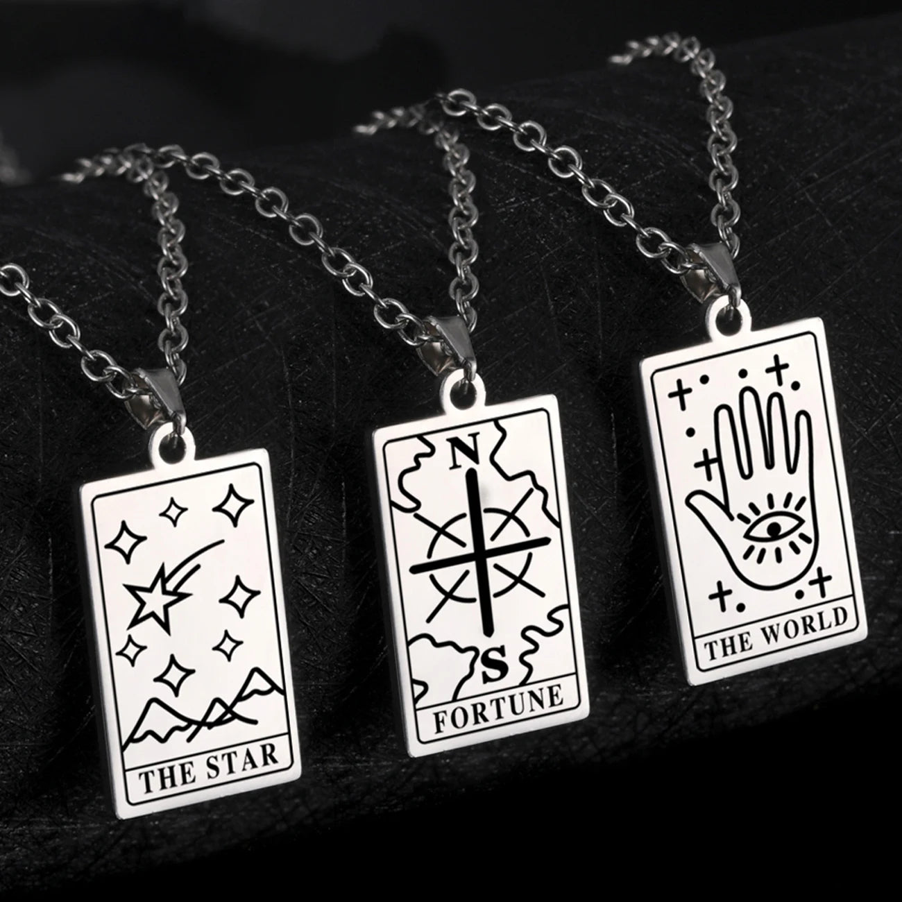 Fashion Tarot Cards Charms Necklace the Astrology Tarot Jewelry Women Stainless Steel Jewelry Amulet Couple Necklace