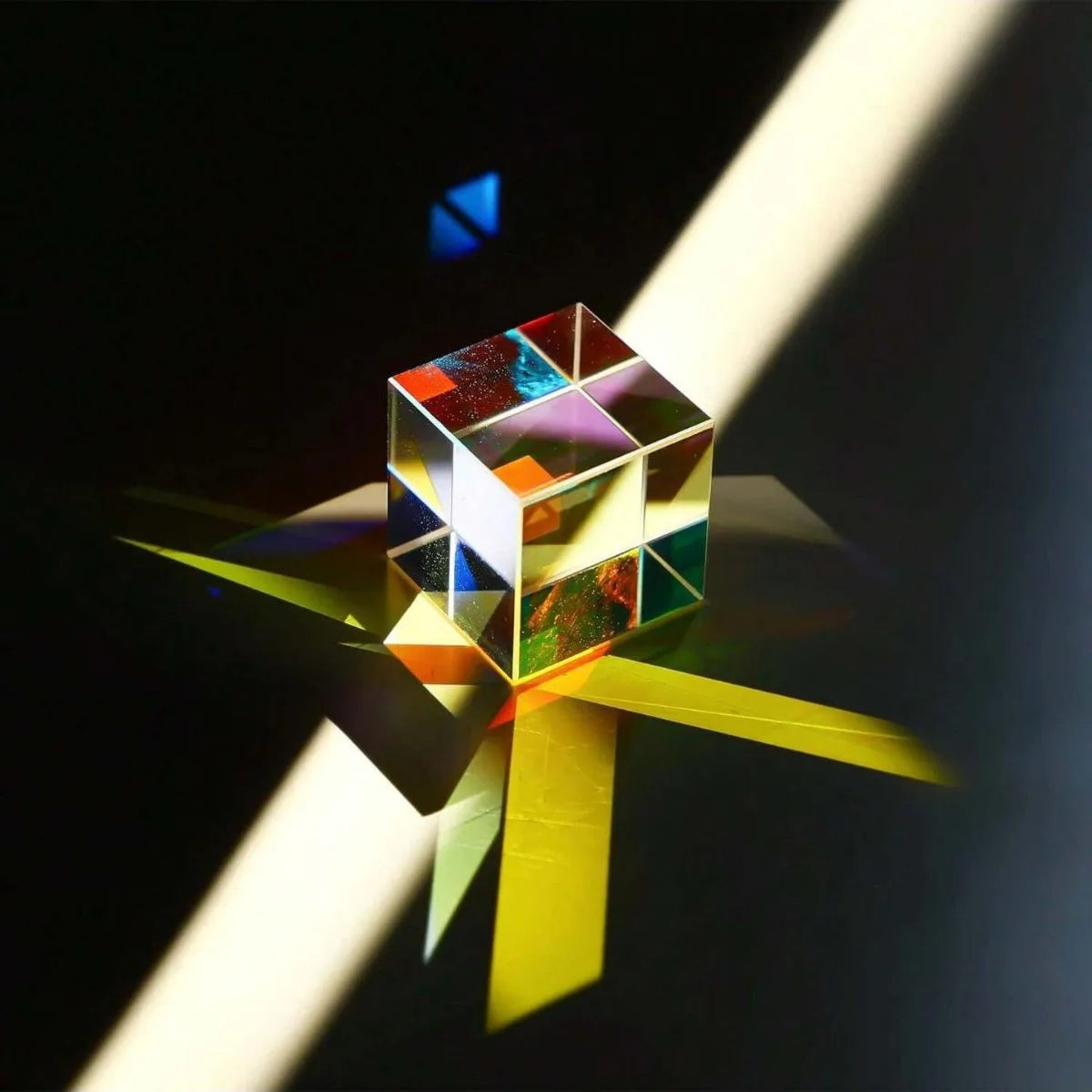 Colorful  White Crystal Prism Six-Sided Bright Light Combine Glass Cube Crafts Prism Home Decoration Prism Glass Cube