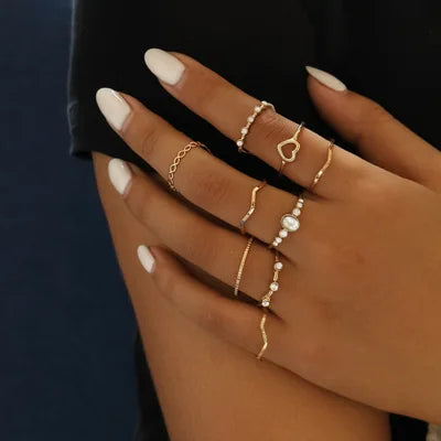 HOVANCI 9pcs Vintage Hollow Heart Wave Shape Finger Ring Simple Joint Stackable Micro Crystal Heart Knuckle Ring Set