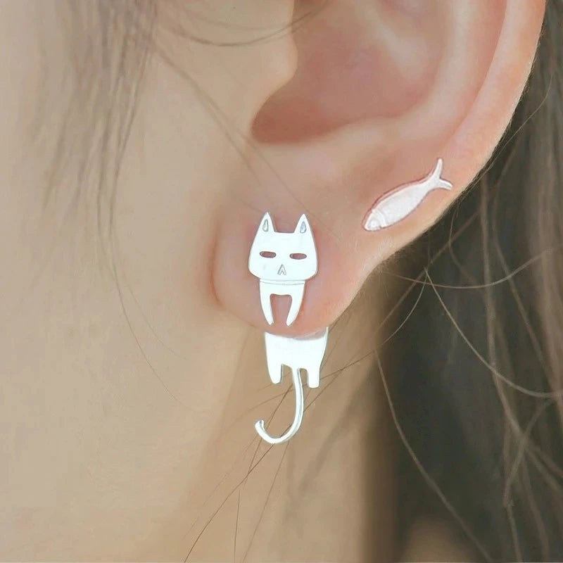 Fashion Hot Sale Asymmetric Design Unusual Stud Earrings Cute Cat and Fish Stud Earrings Minimalist Stud Earrings for Women