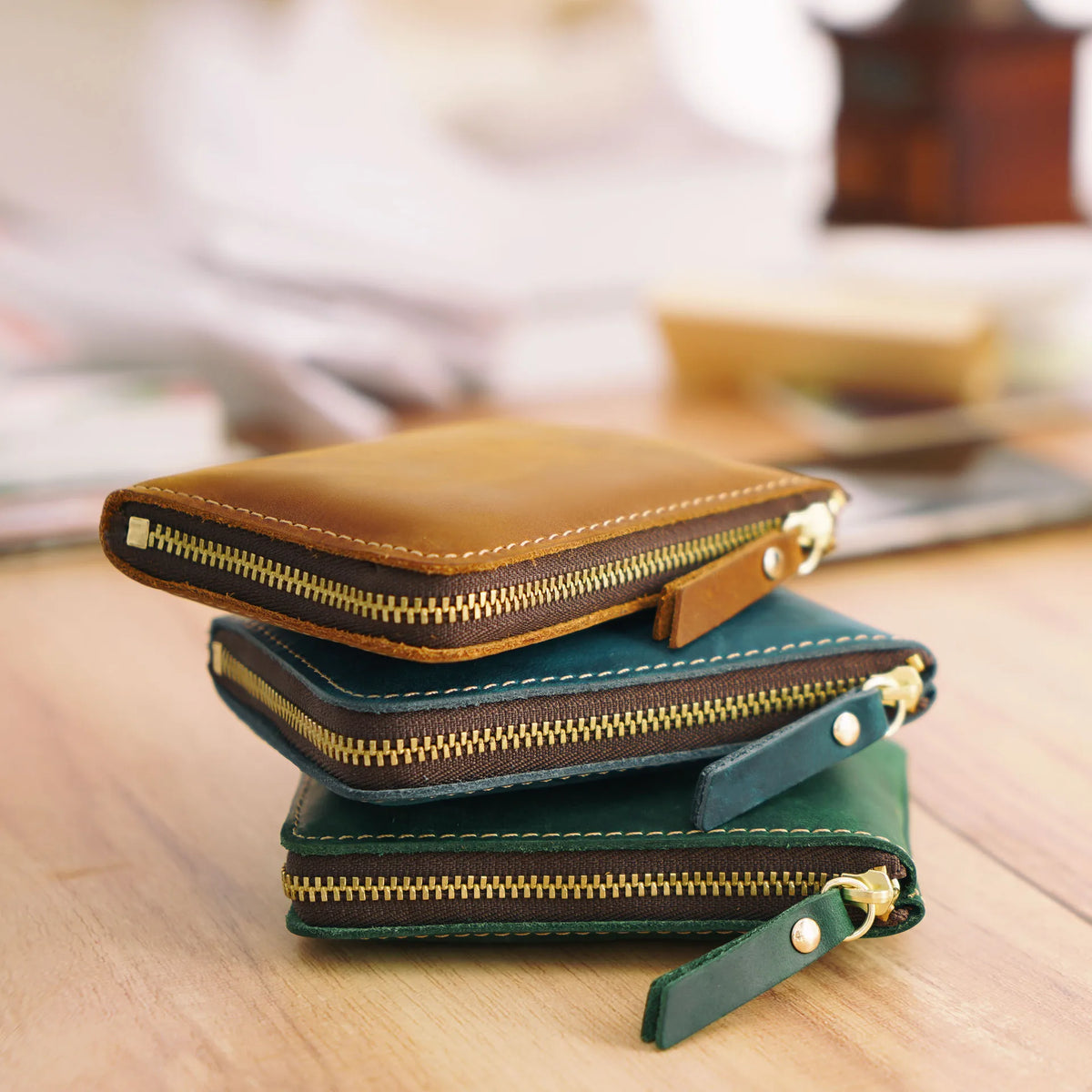 Large-Capacity Stylish Crazy Horse Leather Zipper Wallet Top Layer Cowhide Credit Card Holder Secure Business Shopping MegaBDM
