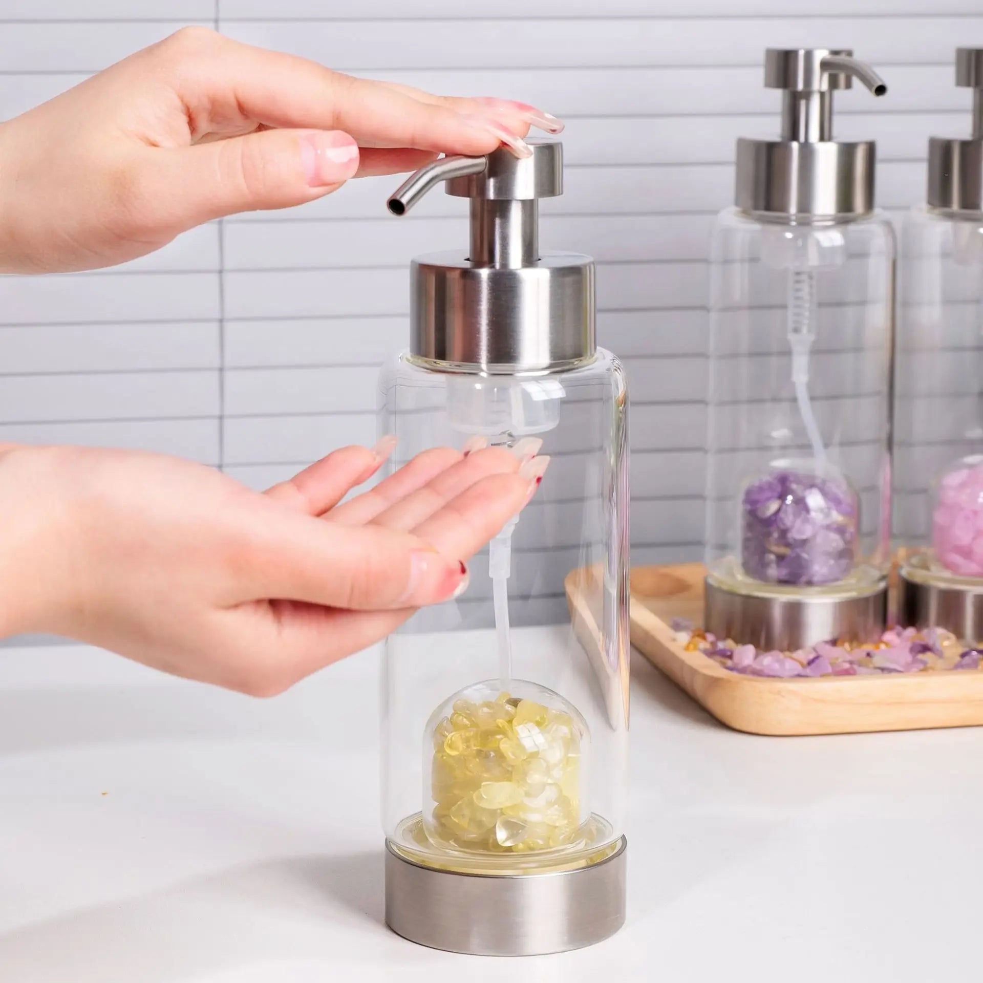 New Arrivals Natural Gemstone Healing Rose Quartz Amethyst Chips Crystal Gravel Glass Bottle