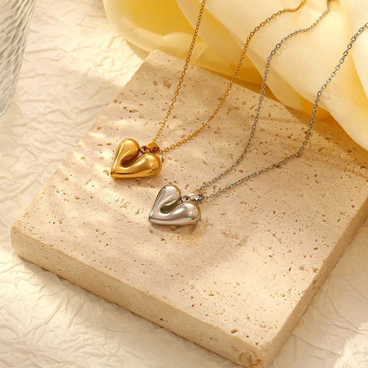Fashion Trend Stainless Steel Heart-shaped Smooth Pendant Necklace High Quality Luxury 18K Women's Necklace Earrings Set