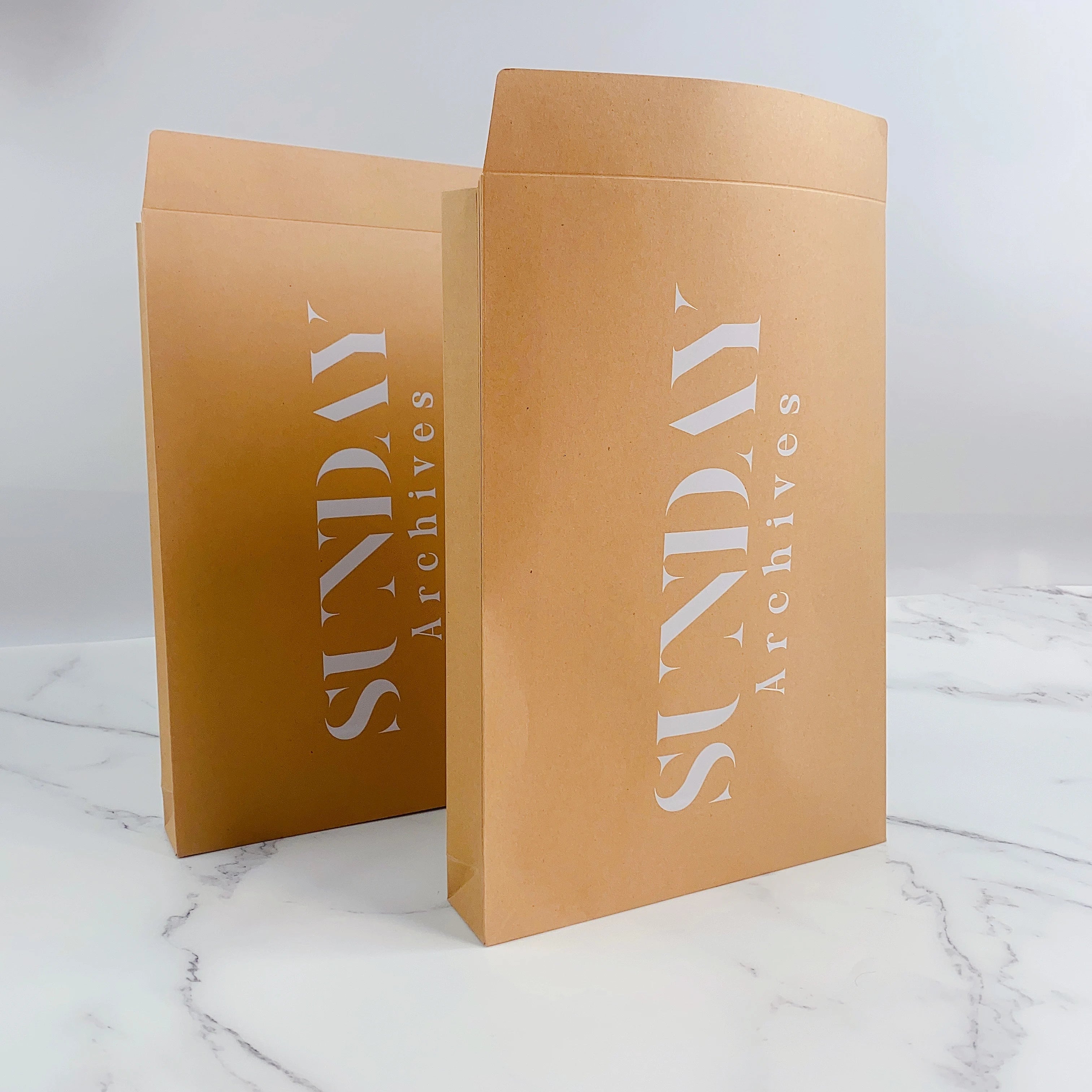 24x5x34cm Kraft Paper Mailer Bag White logo Custom Own Logo Print Courier Bags Clothing Packing Bag Rigid Mailer Envelope