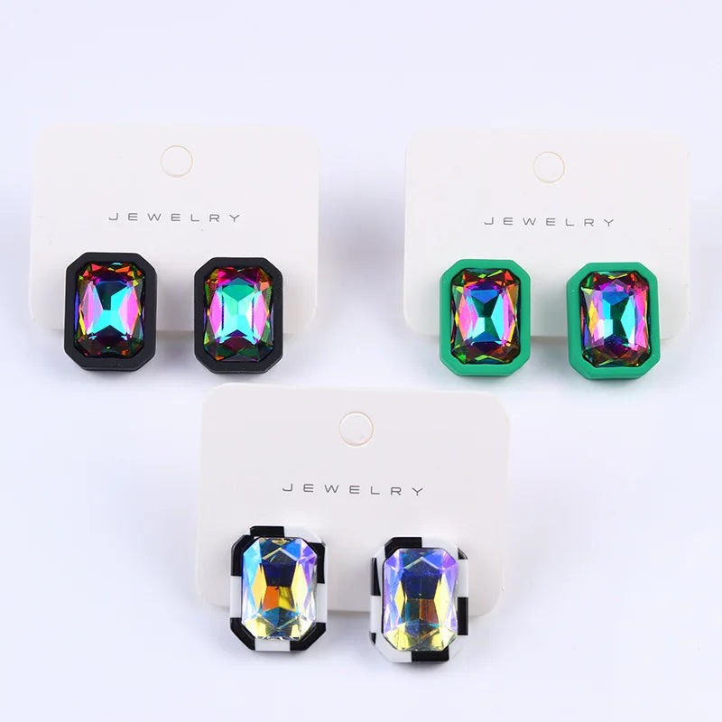 New Acrylic Resin Lucite Capsule Stud Earrings Claw Setting Trendy Korean Simple Fashion Personality Geometric for Women