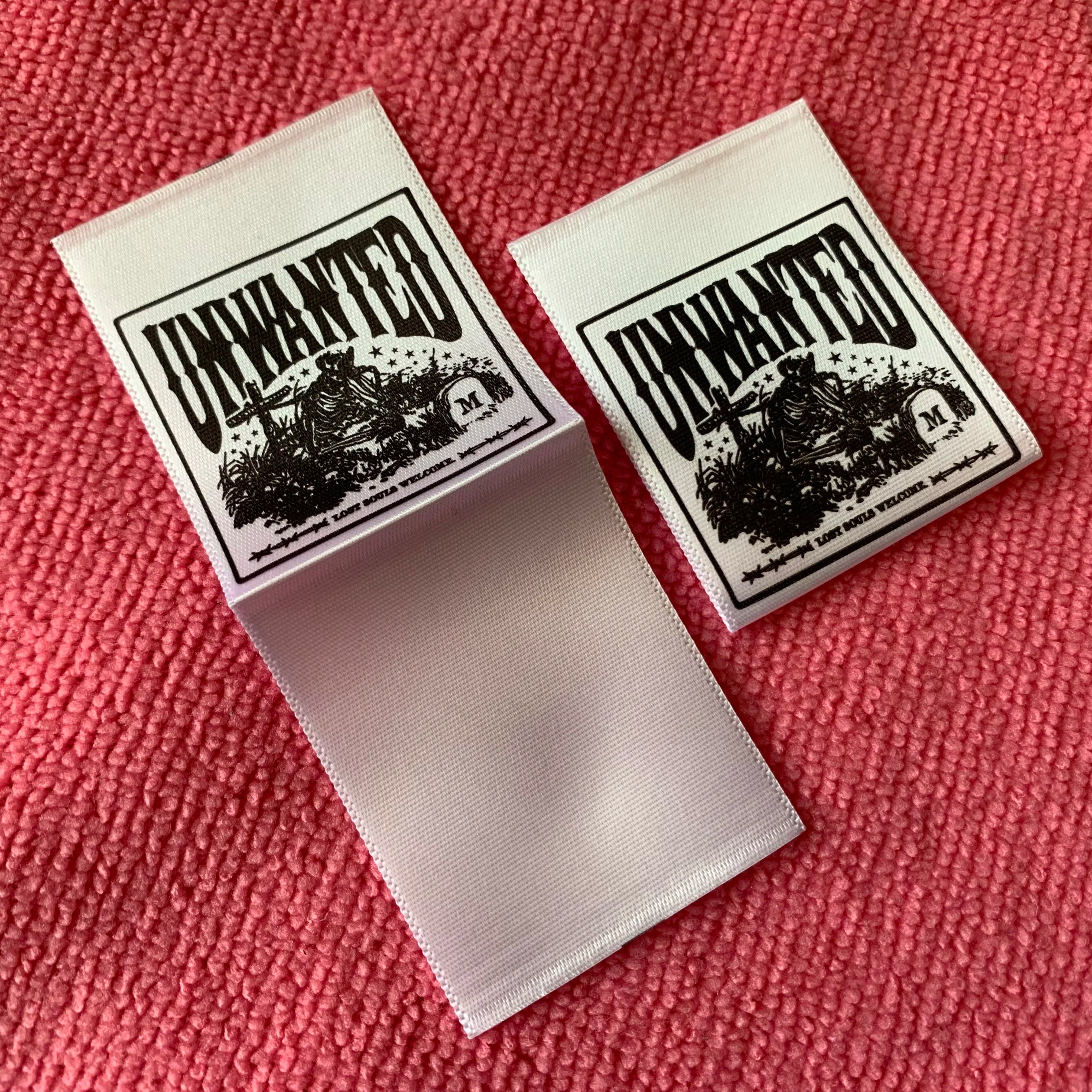 Skull logo Silk Screen Printing Satin Size Labelcenter Fold Silk Satin Neck Label for Garment