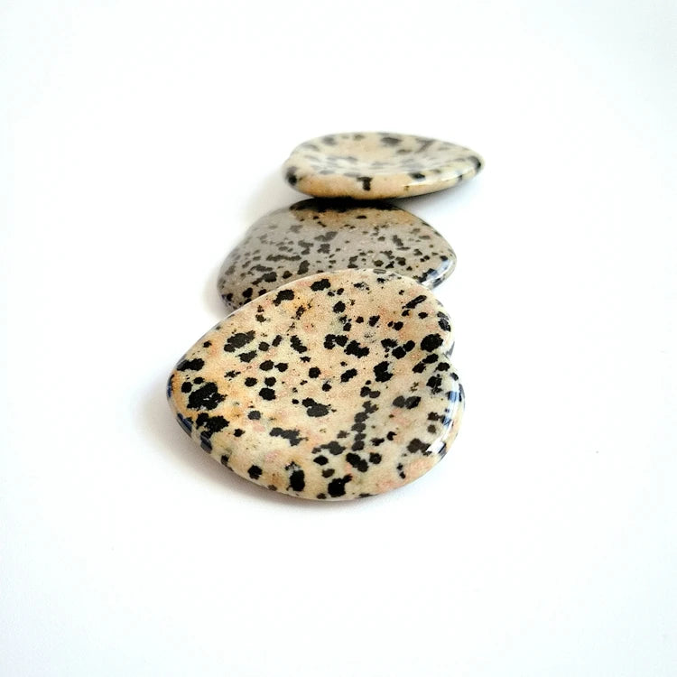 2026 7 chakra worry stone shiatsu massager wholesale dalmation jasper gemstone heart shape worry stone shiatsu massager s suppliers