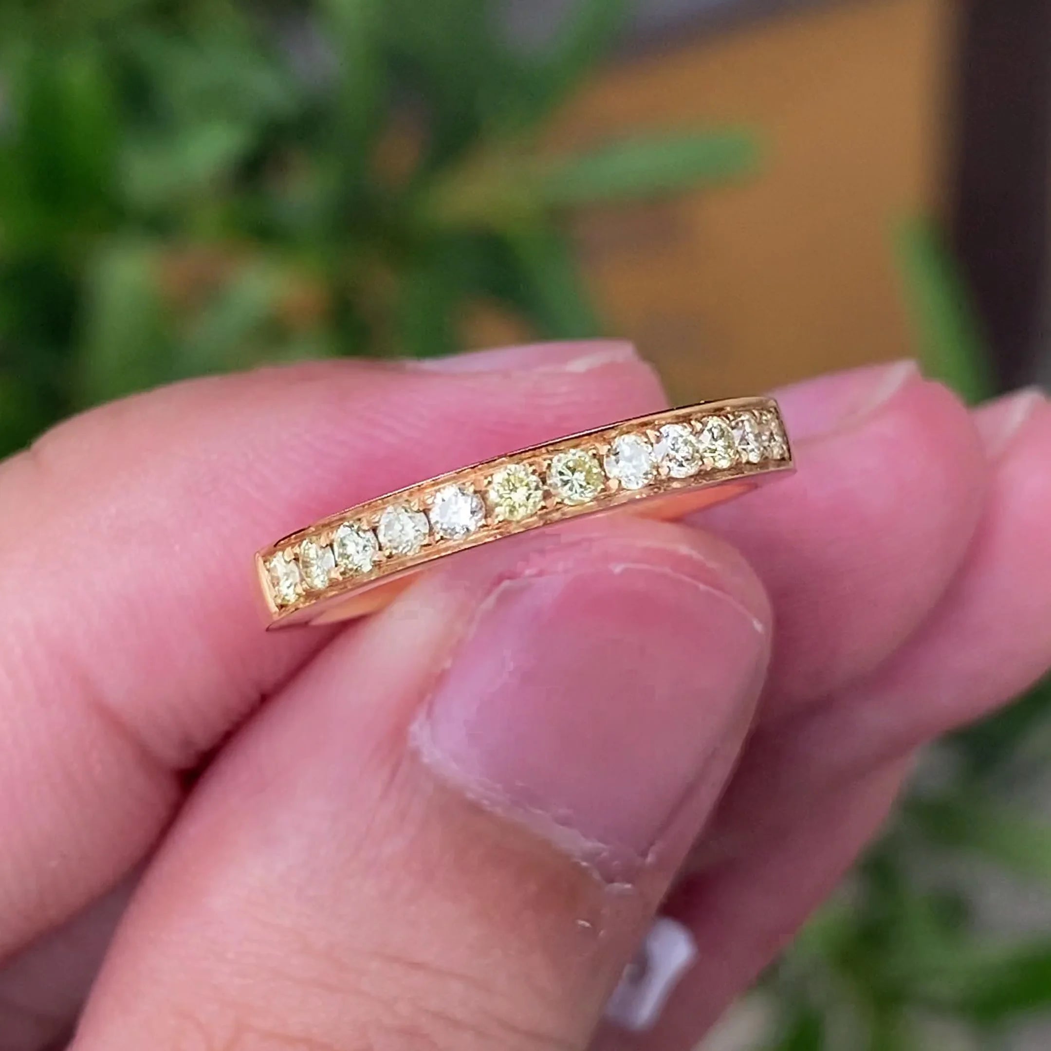 Trending Jewelry Natural Yellow Diamond 18k Pure Gold Wedding Rings