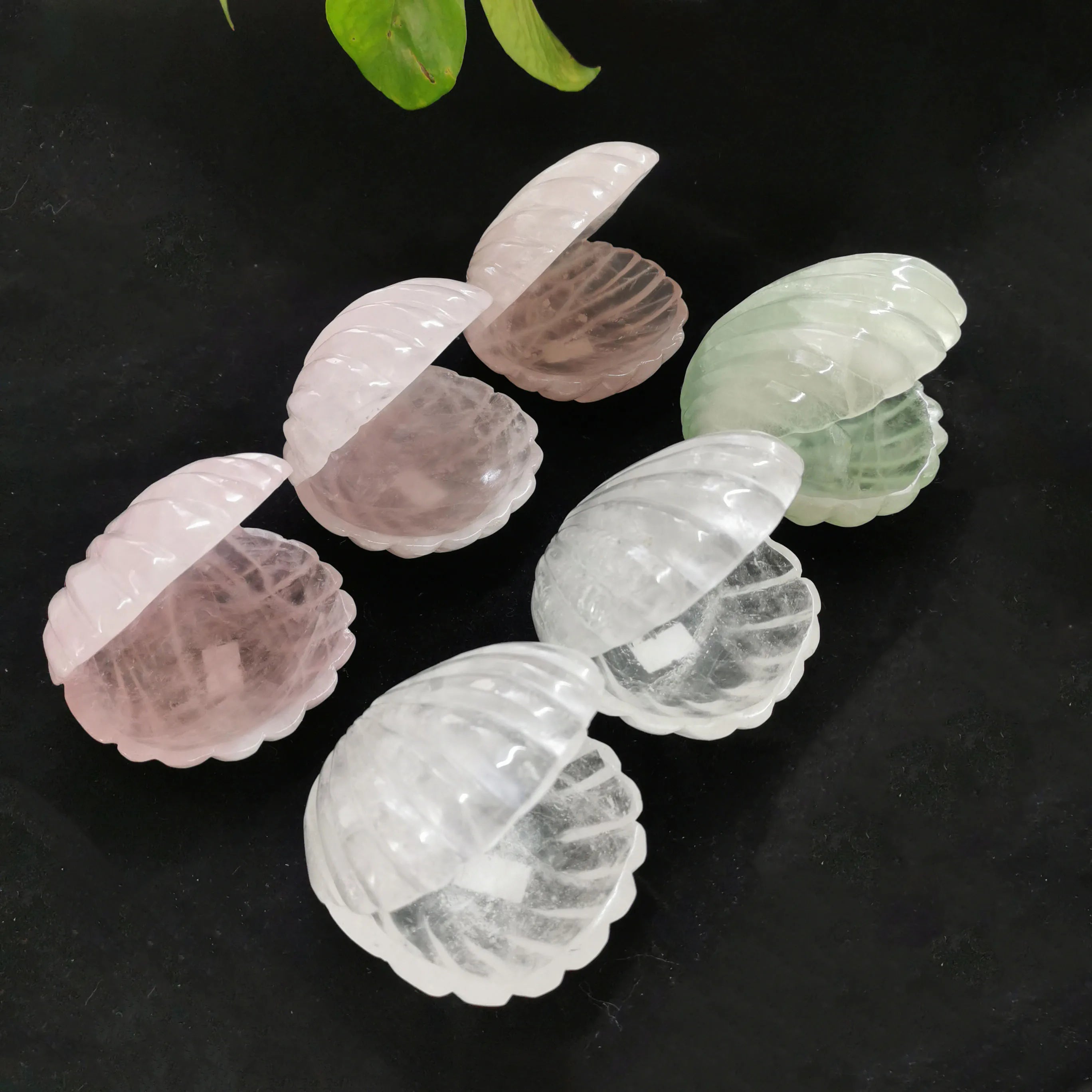 Green Fluorite Rose Quartz Clear Quartz Crystal Shells Carving for Jewelry Box