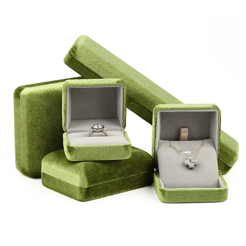 WEIMEI Fashion Green Velvet Iron Embryo Jewelry Box Factory Spot Jewelry Packaging for Ring Necklace Pendant