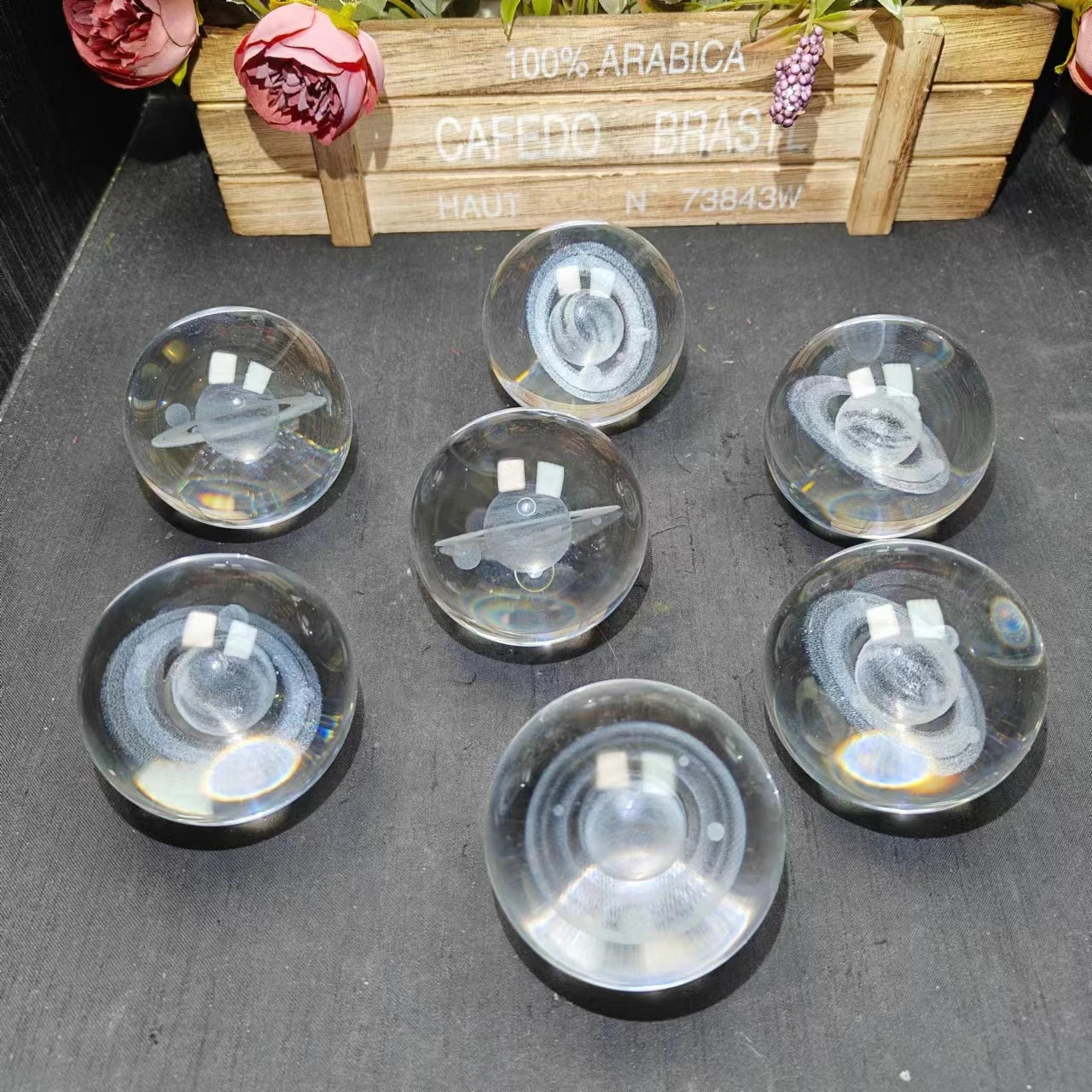 Wholesale High Quality Hand Carved Glass Carving Sphere Balls for Home Decoration