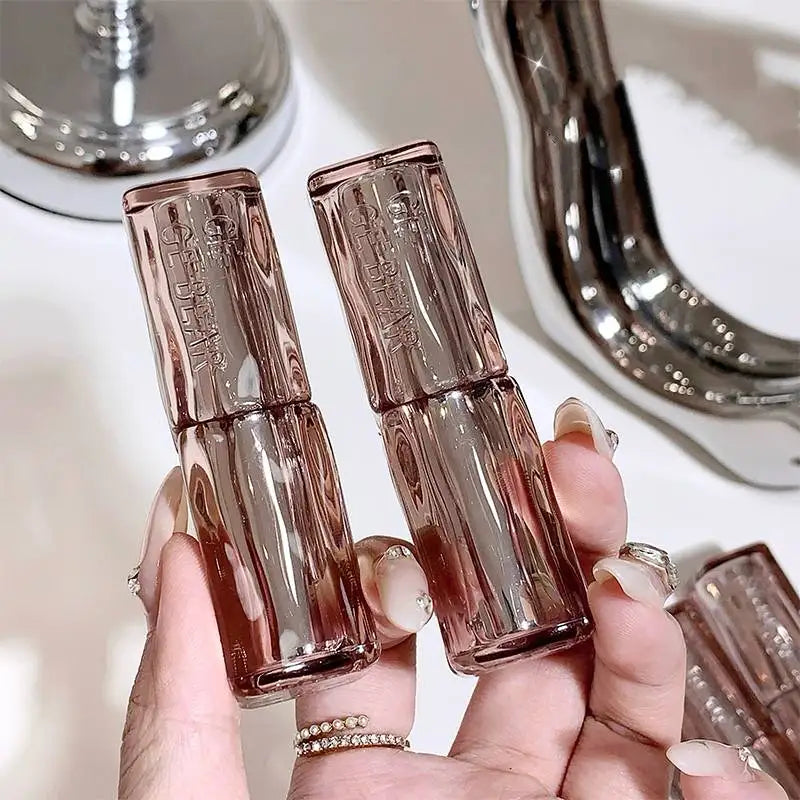 Gege Bear New Fashion Long-lasting Waterproof Lip Balm Non-Stick Smooth Glossy Volumizing Mirror Lipstick