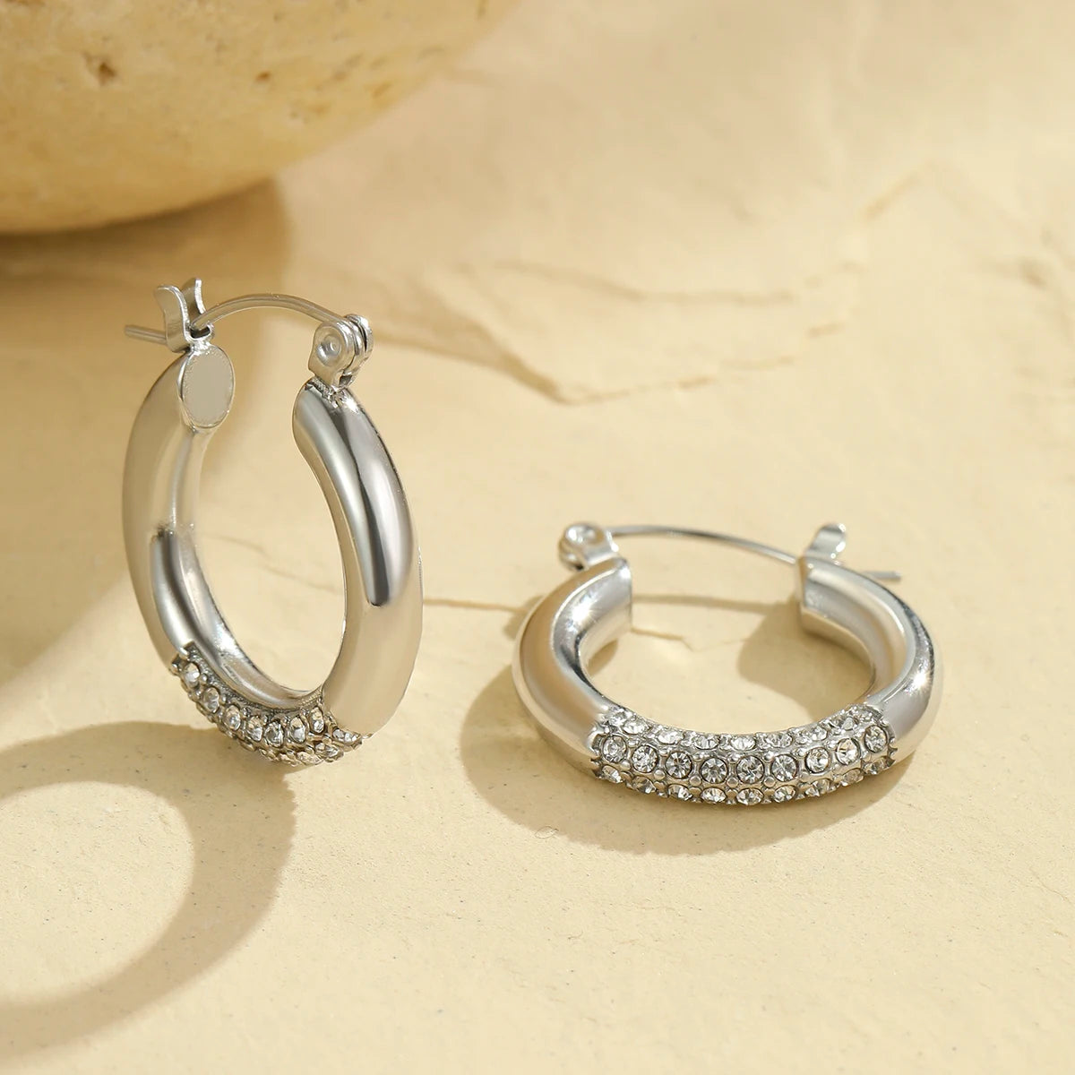 INS Style Personalized Circle Hoop Earrings Fashion Jewelry 2025 Daily Stainless Steel Luxury Zircon Design Earrings
