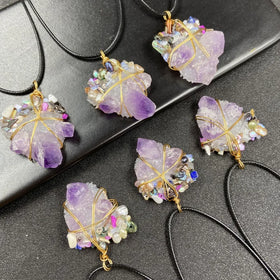 Natural Crystal Amethyst Cluster Flower Pendant Healing Crystal Stone Crystal Amethyst Druzy Necklace for Woman
