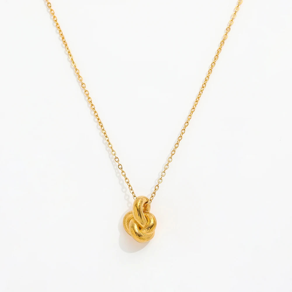 Fenny 18K Gold Plated Wholesale No Fade Chunky Stylish Knot Pendant Together Forever Stainless Steel Necklace for Women
