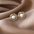 Retro Style Wholesale 2022 Luxury Pearl With Zircon Earrings Women Pearl Earring Studs