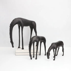 Animal Resin Decorative Ornament Creative Cast Iron Low Head Horse Low Head Deer Ornament Crafts Home Decor