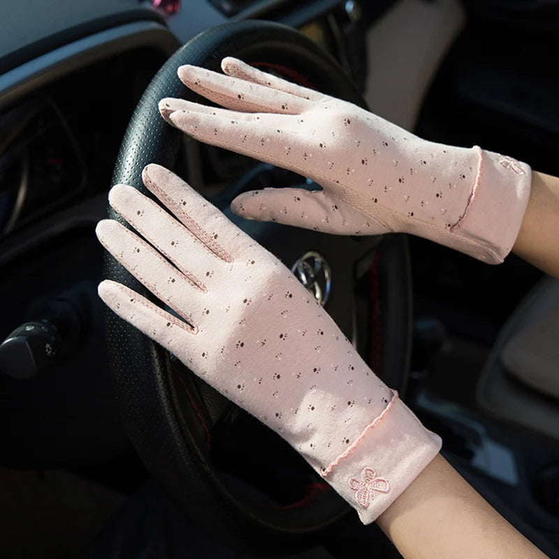 Hot Selling Wholesale Price Sports Bike Riding WindProof Touch Screen Women Gloves