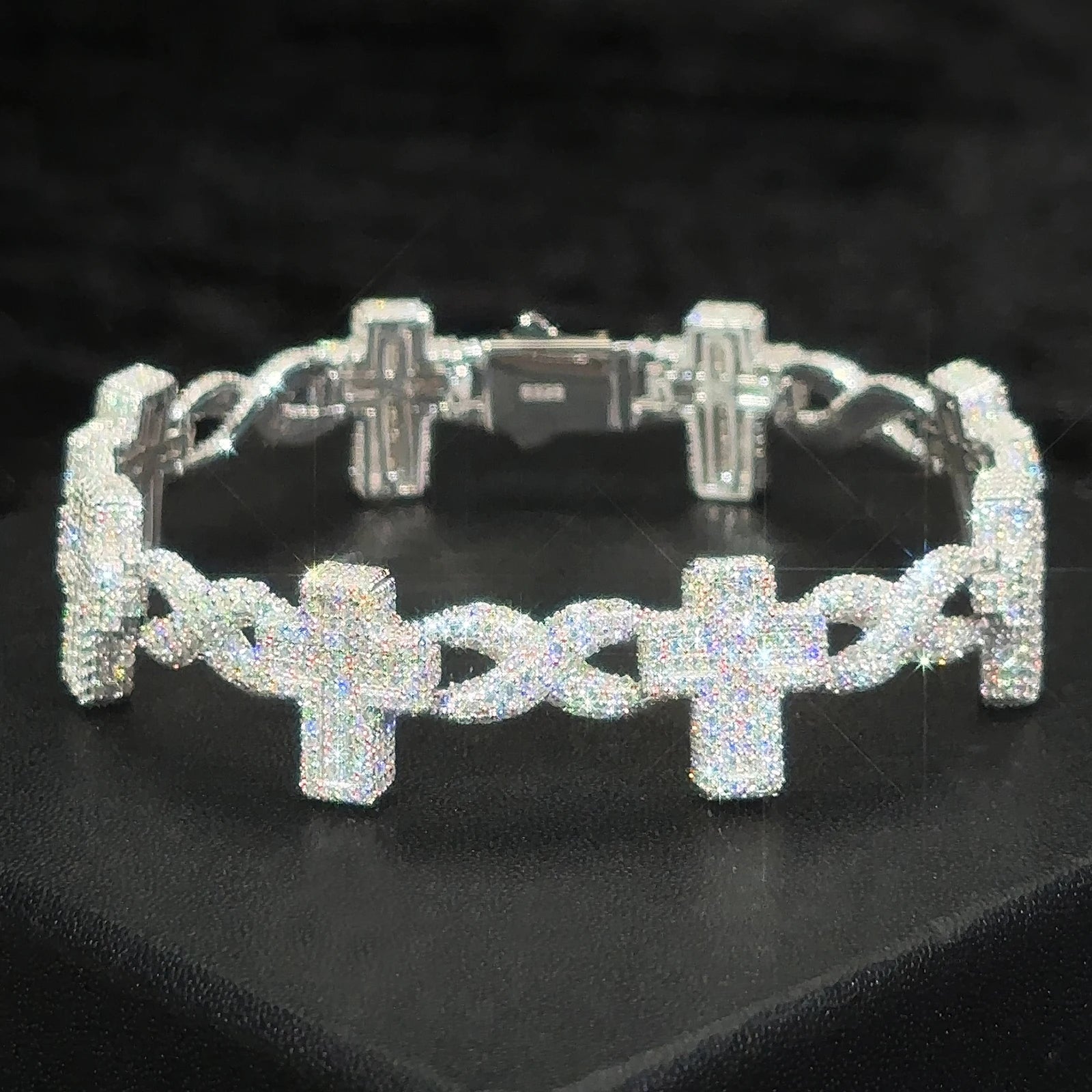 Rapper Luxury Fine Jewelry Moissanite Infinity Cuban Link Cross Cuban Bracelet Factory Direct Sale for Man