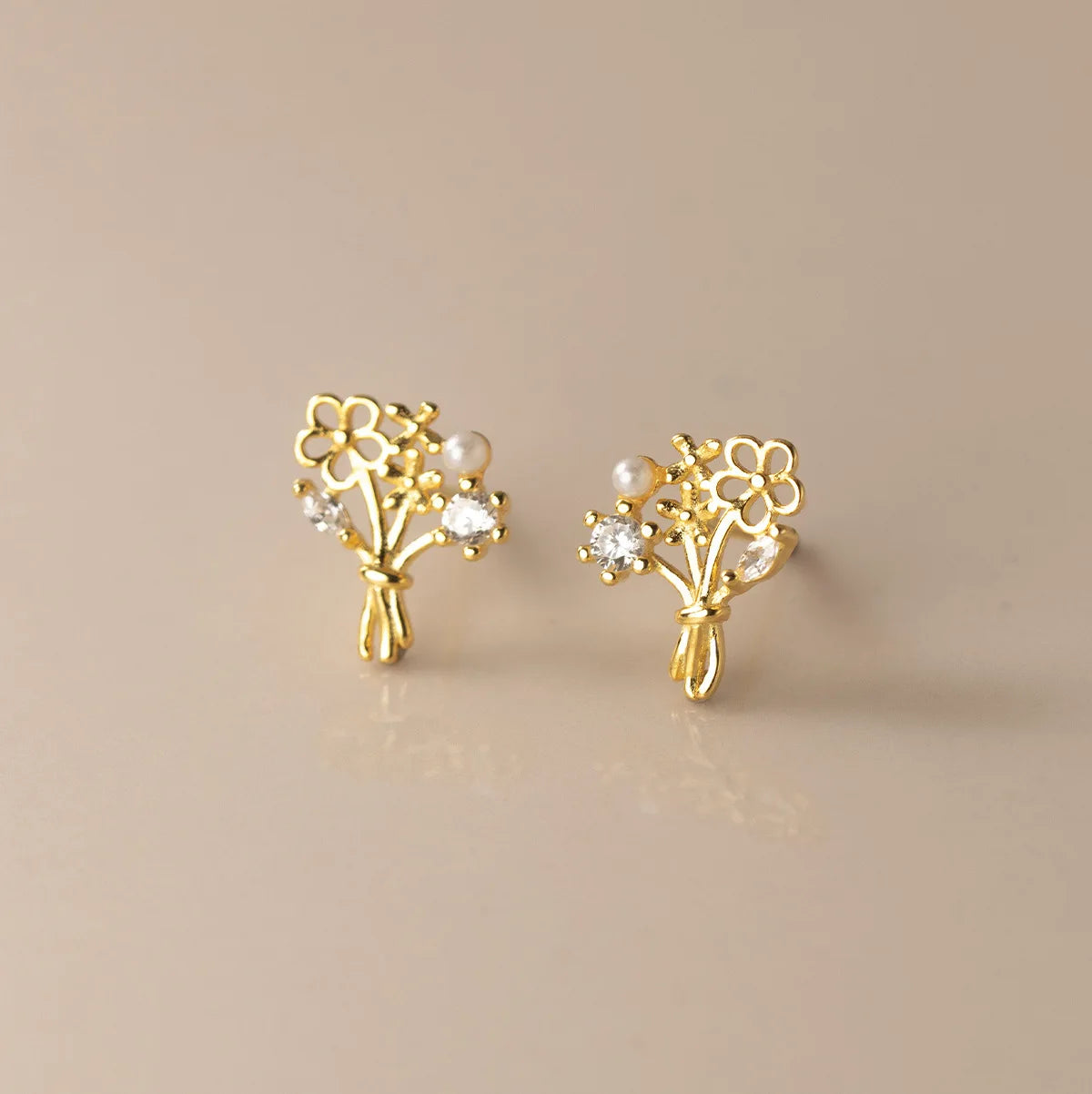 925 Sterling Silver Cute Bouquet Shape Gold Plated Stud Earrings Women Fashion Jewelry Earings for Girls