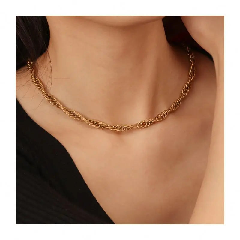 Chris April Trendy 316L Stainless Steel PVD 18K Gold Plated Geometry Big Circle Chain Necklace for Women MegaBDM