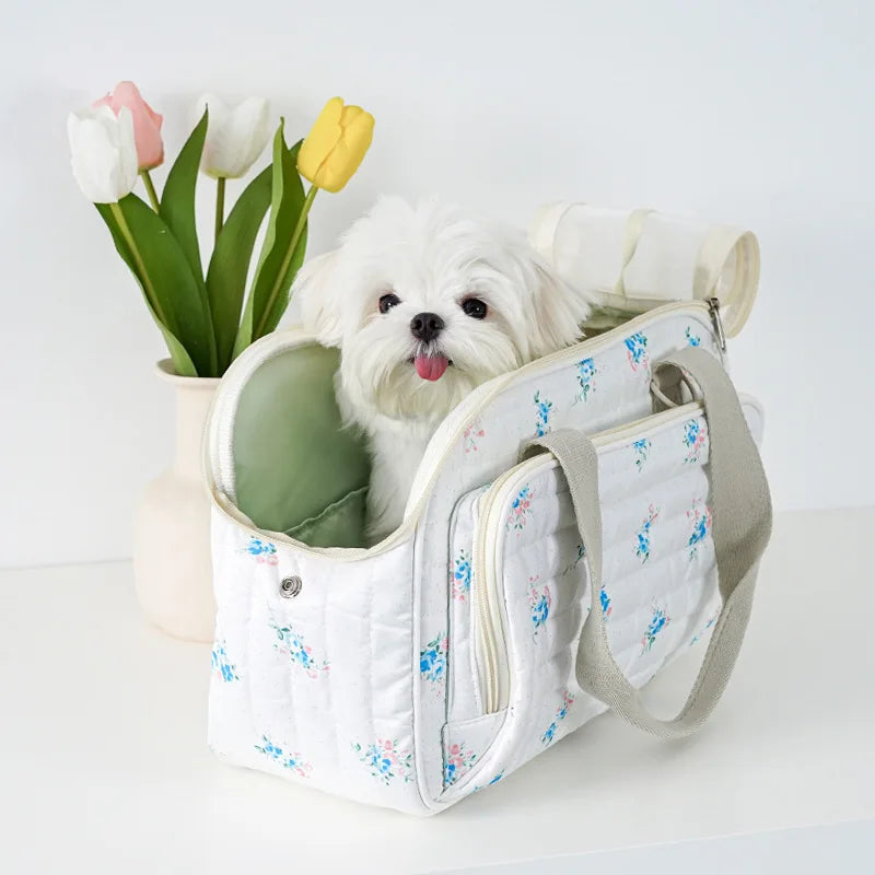 Cute Korean Print Wholesale Pet Handbags Traveling Shoulder Bag Luxury Dog Carrier Bag Puppy Walking Bags for Small Animals