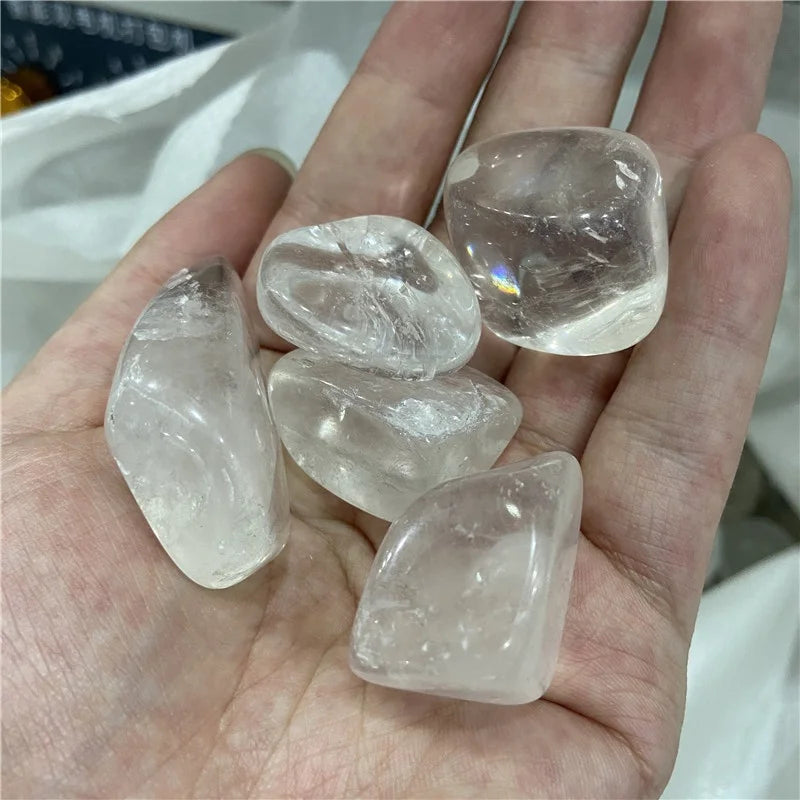 Wholesale Natural Crystal Polished clear Quartz Tumbled Stones White Crystal for Fish tank Decoration