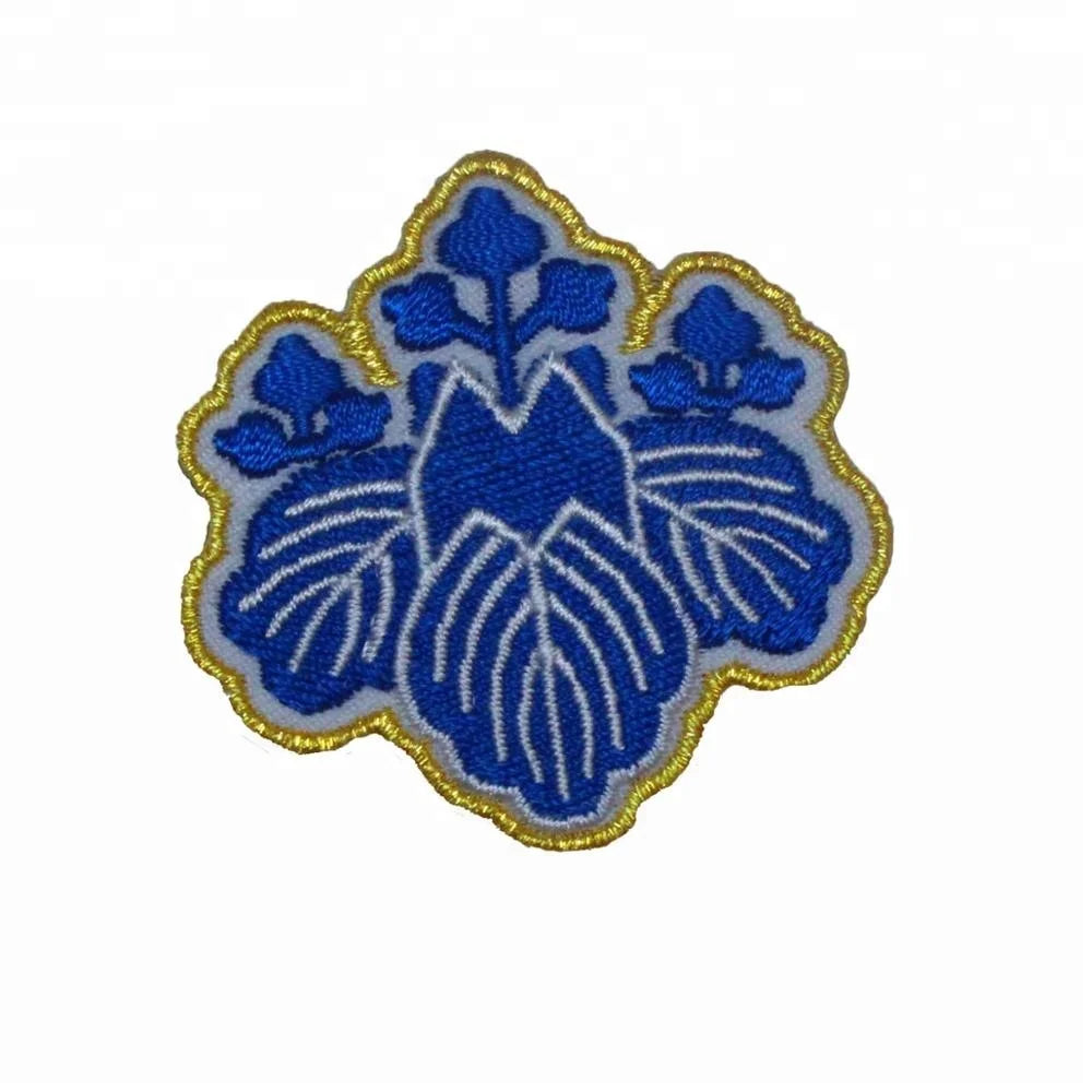 Custom Embroidery Patches with Iron-On Backing Rubber & Lace Decoration for Clothing and Hats