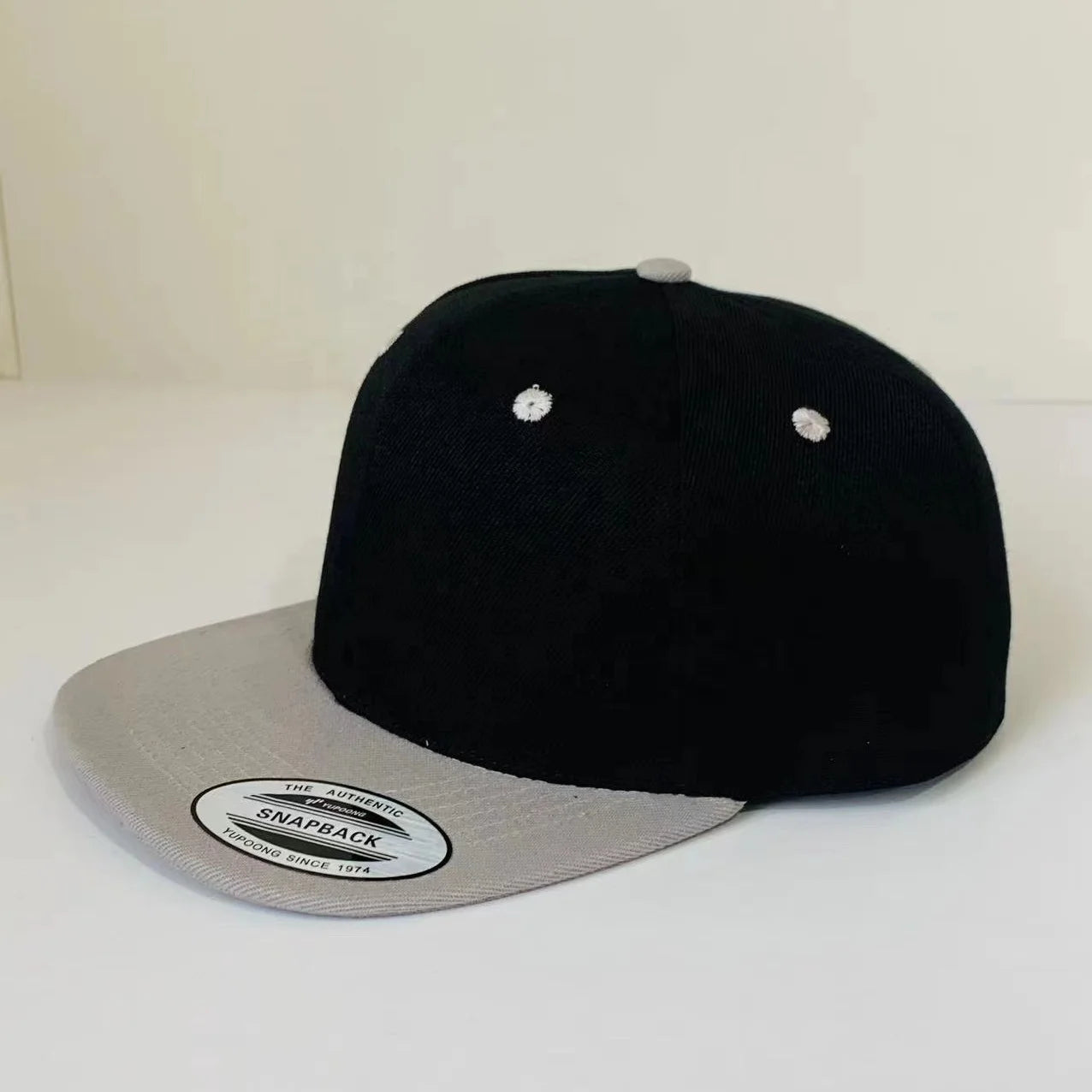 Wholesale or Custom Cotton Acrylic Wool Latest Model 3D Embroidery Snapback Hat Snapback Cap