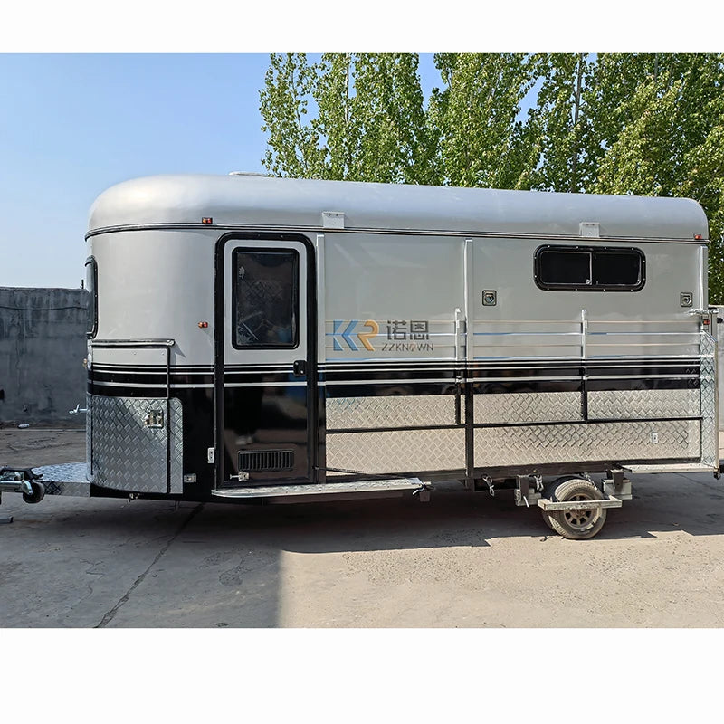 2025 Factory Supply 2 Horse Straight Load Trailer Deluxe Horse Trailer Truck with Living Quarters