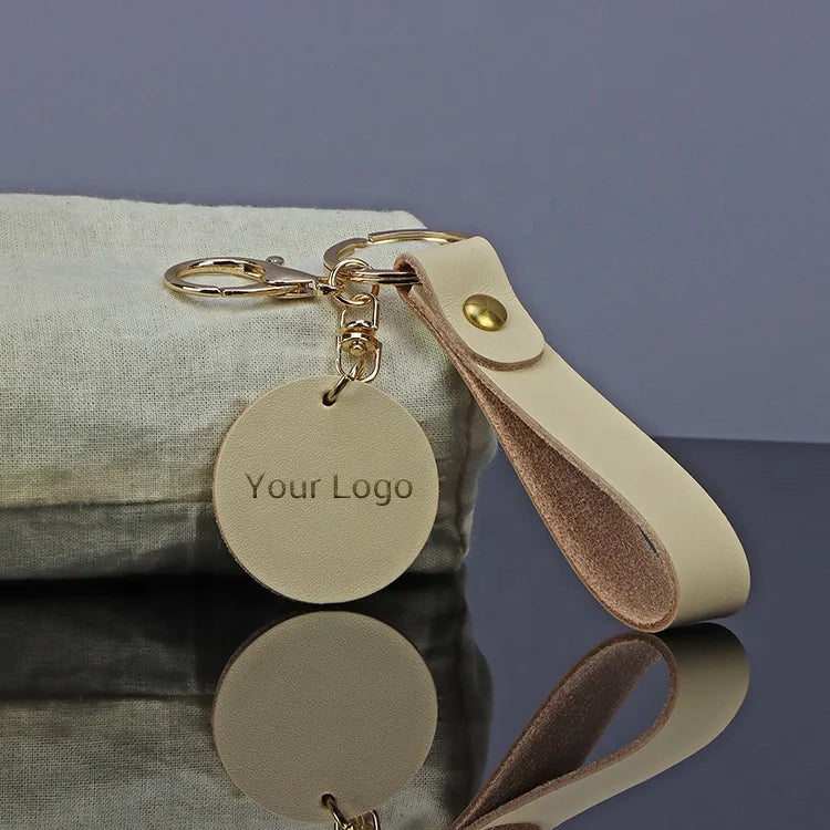 Personalized Gift Detachable Strap Lobster Clasp Embossed Logo Vegetal Engraved Leather Keychain Blanks With Tag
