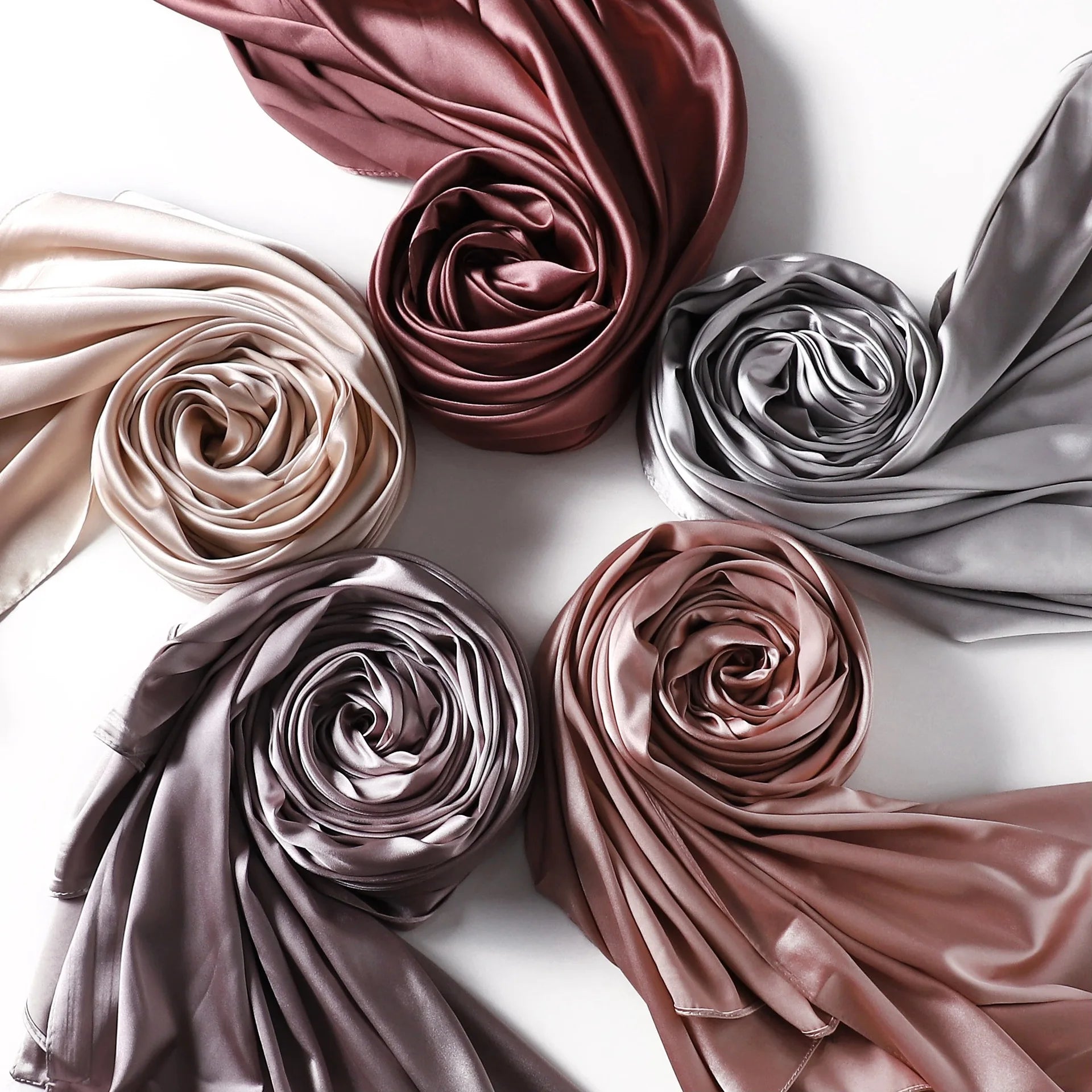 Stocks New Arrival Premium Long Satin Silk Shawl Malaysia Plain Soft Feeling Silk Hijab Scarf