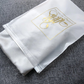 Wholesale Frosted Packaging Bags for Apparel Dust Proof Zipper Bag Ziplock Customized Color Size Silk Screen Printing