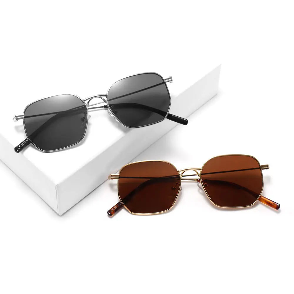 2025 Small Round Metal  Glasses UV400 CAT.3 Sunglasses for Women Retro Designer Style  Ready Eyeglasses Gafas
