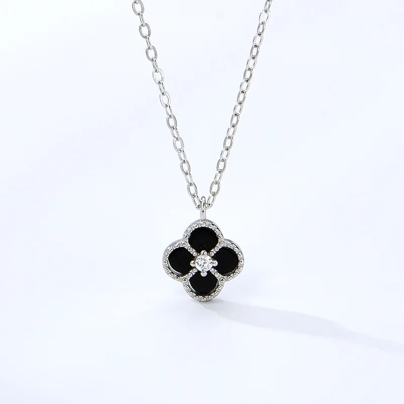 Luxury 925 Sterling Silver 18K Gold Plated Black and White Shell Clover Pendant Necklace