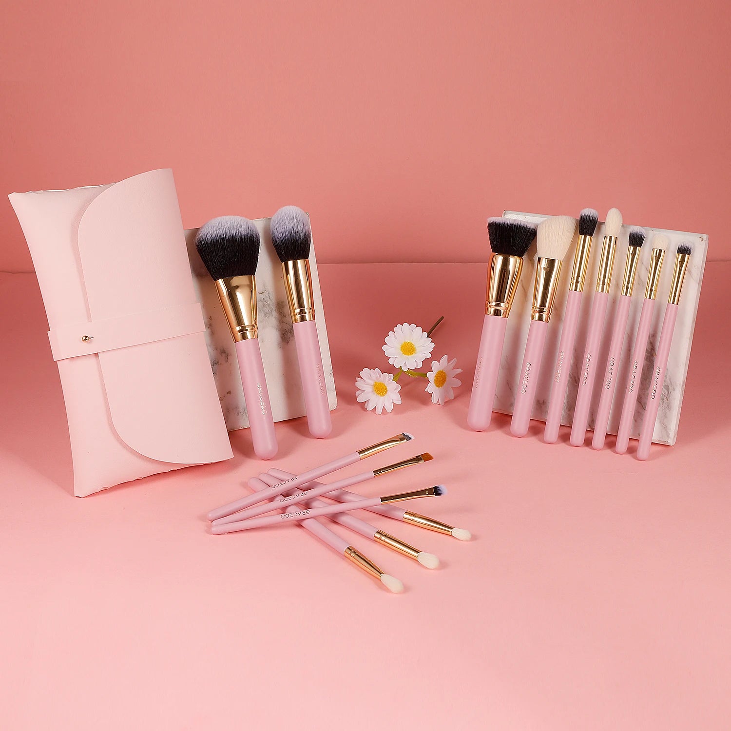 GRACEDO Vegan Synthetic Luxury 15-Piece Professional Makeup Brush Set with Wood Handle Private Label Option & Shaving Brush