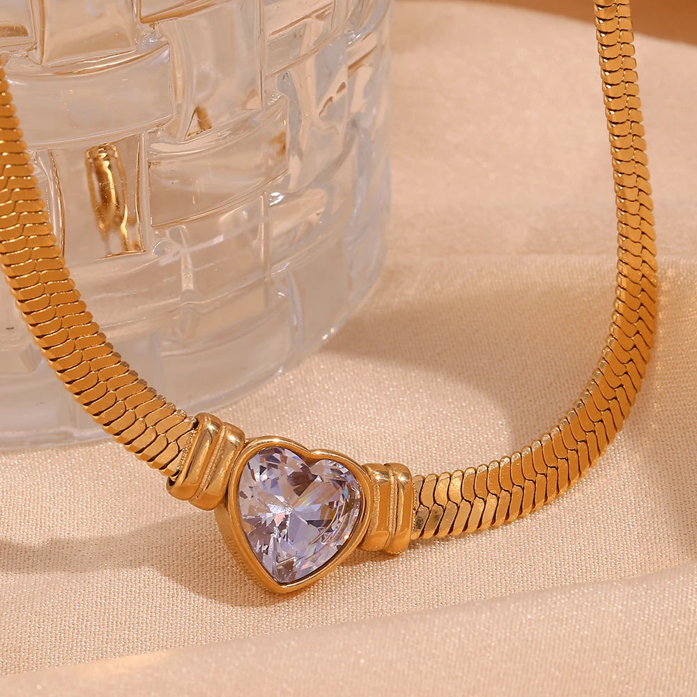Dreamshow PVD Gold Plated Jewelry Hollow Out Heart Chokers Necklaces Women Stainless Steel Chain Necklace