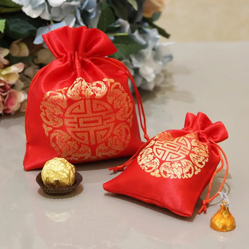 Small Red Silk Fabric Drawstring Bags Makeup Necklace Bracelets Jewelry Packaging Gift Bags Wedding Party Pouch Bags
