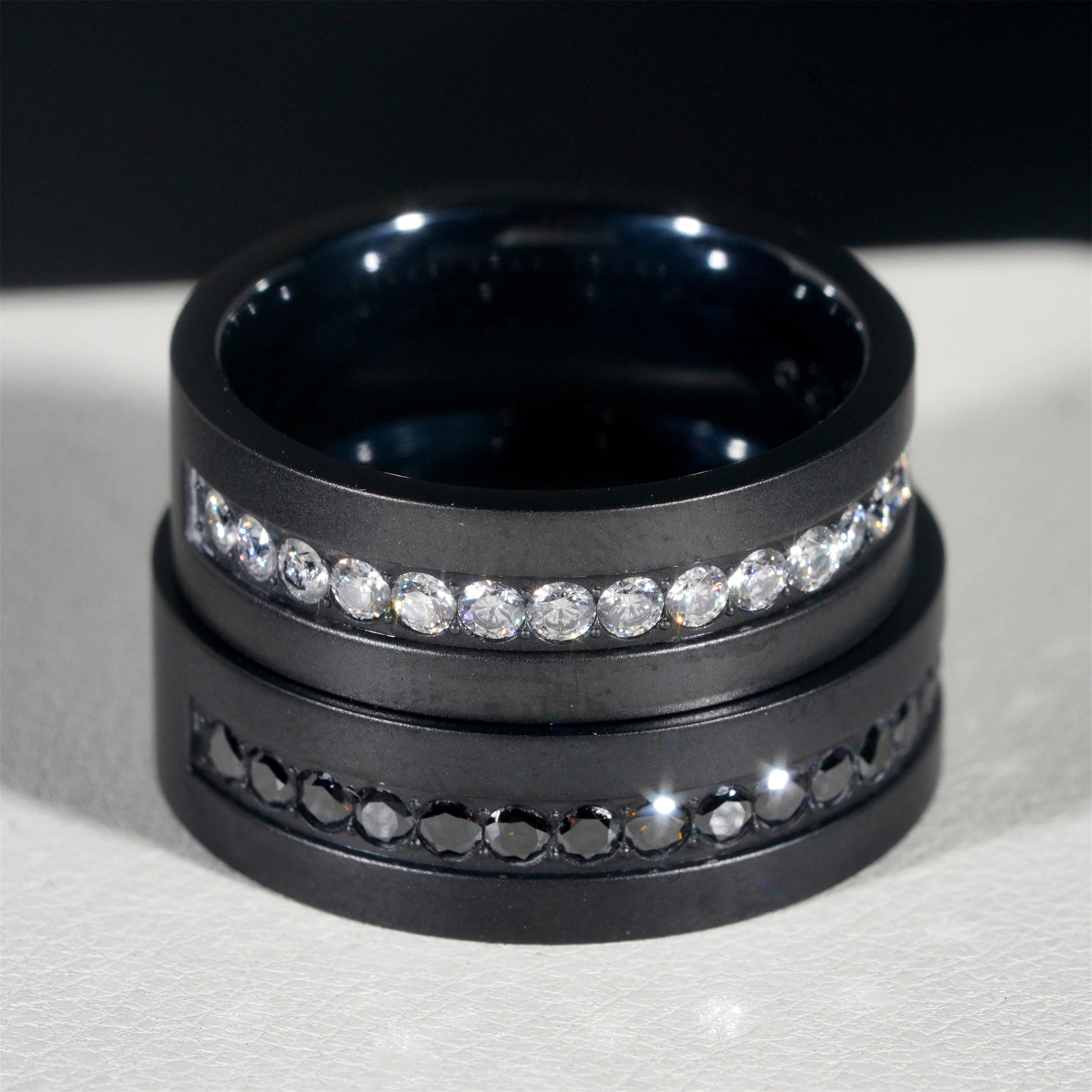 Fashion Rapper Jewelry Black 316L Stainless Steel Men Wedding Ring Half Row Iced Out Moissanite Diamond Titanium Hip Hop Ring