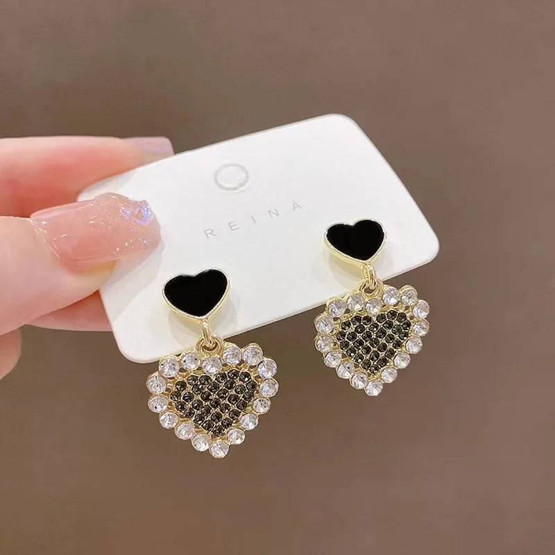 AA01484 Diamond Heart Hollow Earrings Korean Ins Earrings Personality Earrings for Women