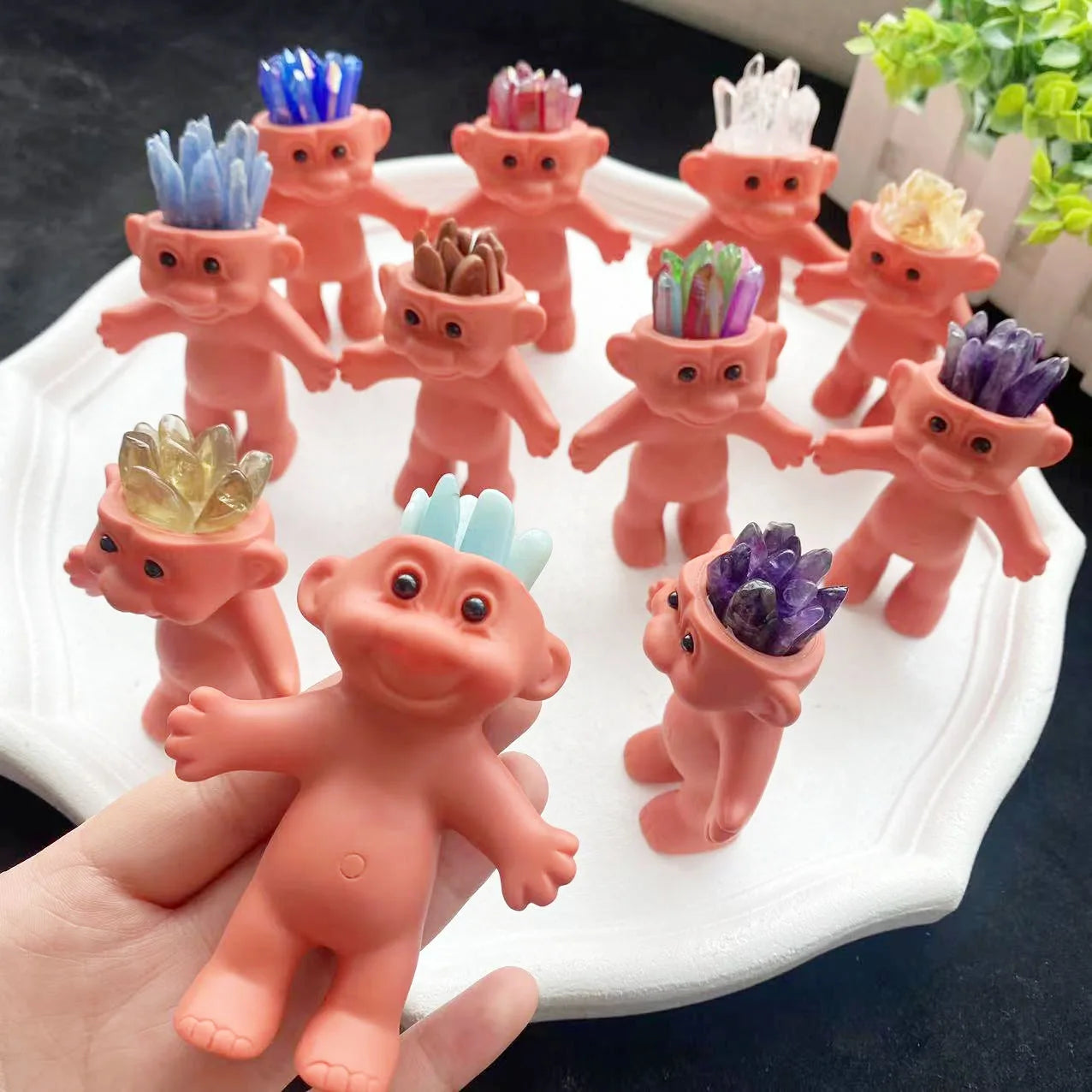 Wholesale Crystal Chips With Plastic Ace Treasure Trolls Color Troll Carving Ornaments for Sale