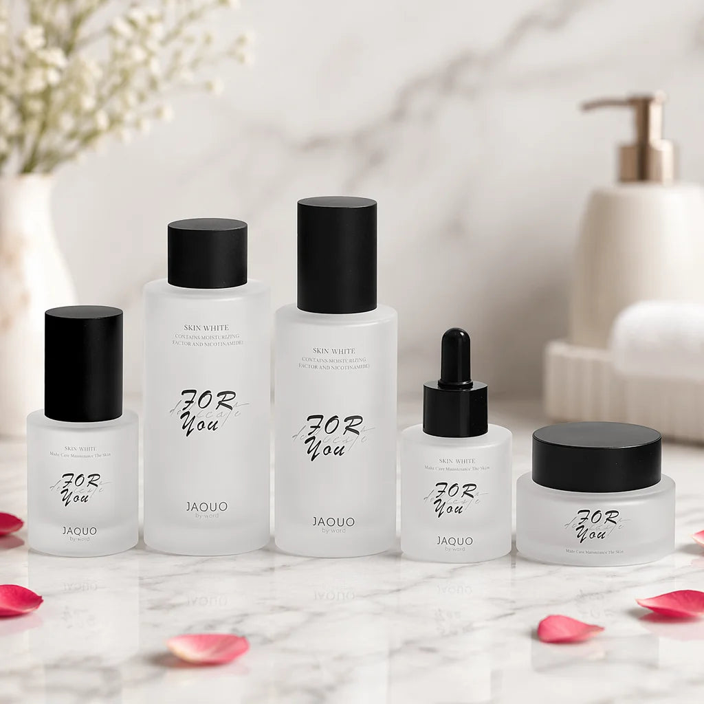 New Trends Wholesale Clear Frosted Glass Skin Care Serum Cosmetic Package Set with 15ml Dropper Lotion Essential Oil Bottle