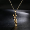 Duyizhao New Design Couple Hug Woman's Pendant Necklace Cooper 18k Real Gold Plated for Gift Ins Style Fashion Jewelry Wholesale