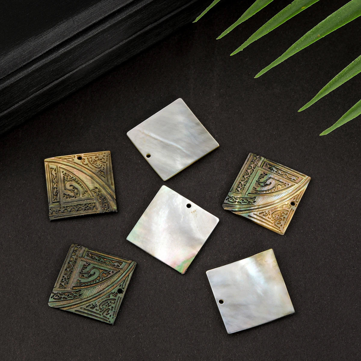 Hawaiian Exquisite Mother of Pearl Shell Carved square Shells for Jewelry Making