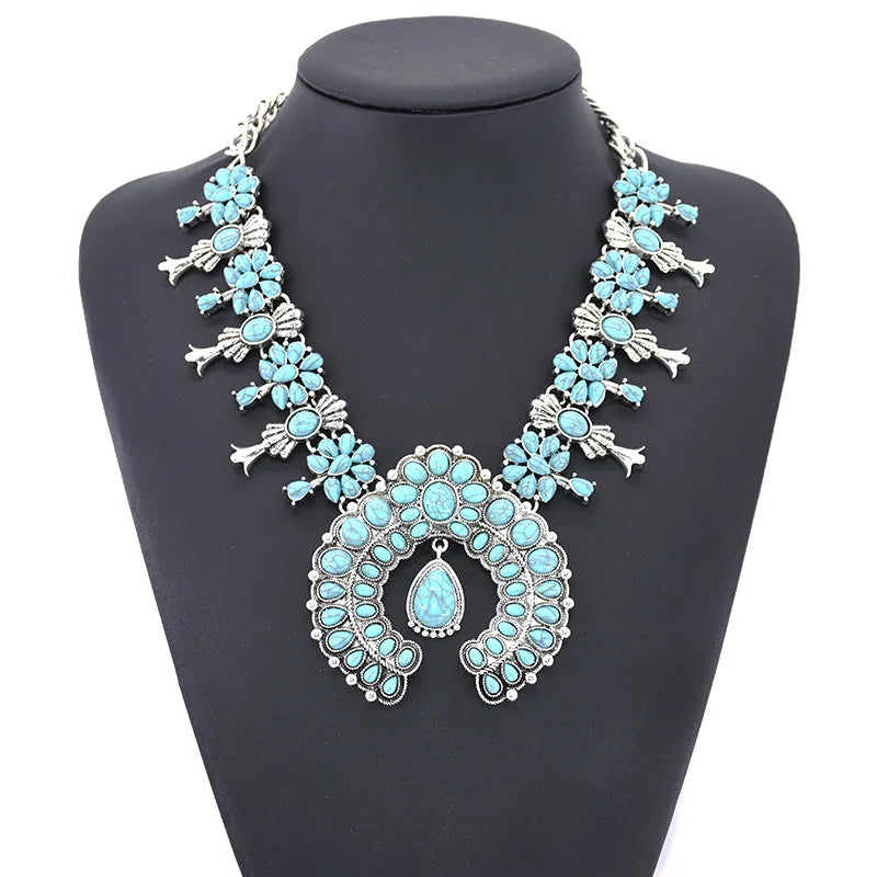 Hot Sale Geometric Exaggerate Vintage Bohemian Turquoise Silver Plated Alloy Flower Pendant Necklace Wedding & Party Jewelry Set