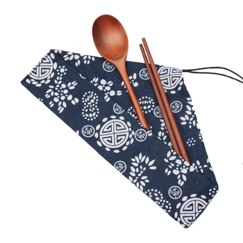 Mutoulao Portable Wind Wood Classic Eco-Friendly Tableware Set with Old Lacquer Finish Custom Logo Option Hunan Origin