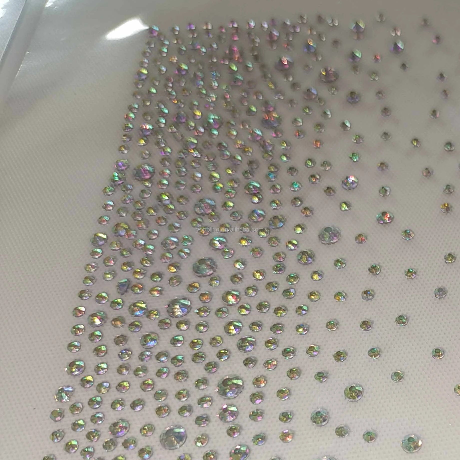 Wholesale Iron on Bling Crystal Strip Hotfix Strass Random Scatter Diamond 2mm 3mm Rhinestones Sheet Transfer Motif for DIY