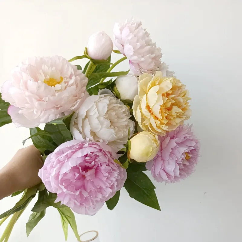 Hot Welcome Decorative 4 Heads White Artificial Flowers Camellia for Wedding Party Events